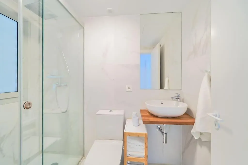 Seaview Splendor 2-Br Luxury, Huge Terrace Apartment Fuengirola
